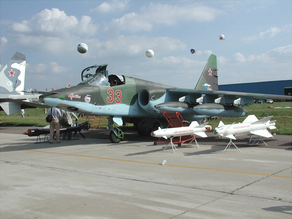 Sukhoi_Su-25...,_Russia_-_Air_Force_AN0190585
